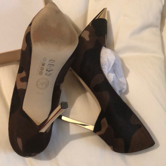 Michael Kors stiletto shoe - Picture 3 of 4